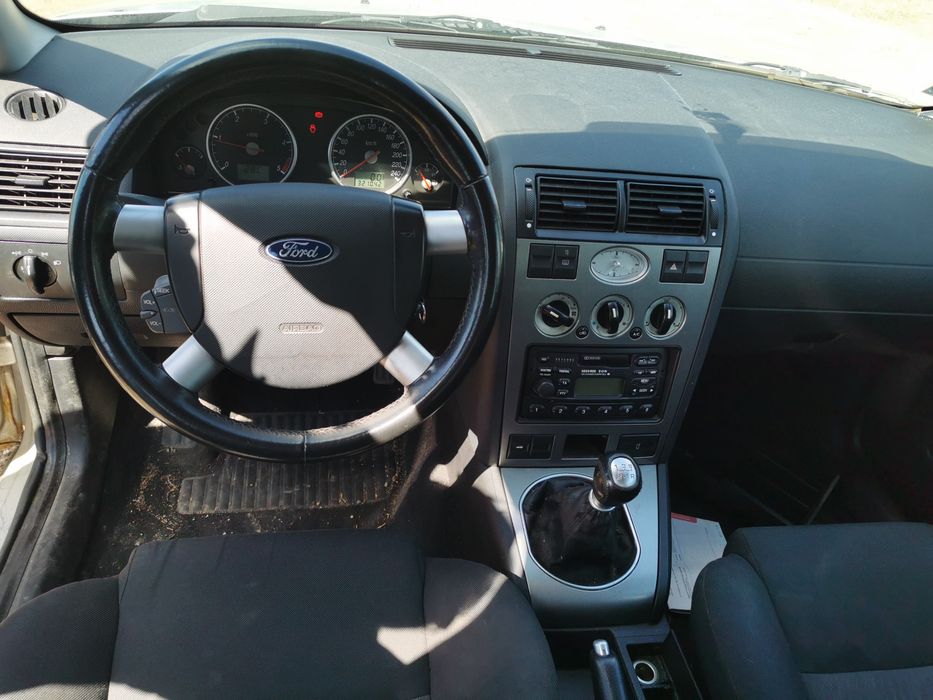 Форд Мондео 2.0 ТДЦИ 115К.С НА ЧАСТИ