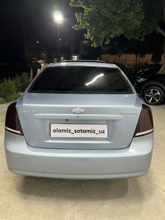 Lacetti 1.6 avtomat Sotiladi