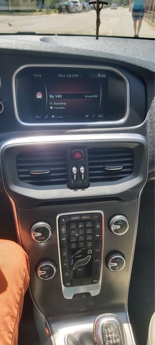 VOLVO V40 2014 — imagine 3