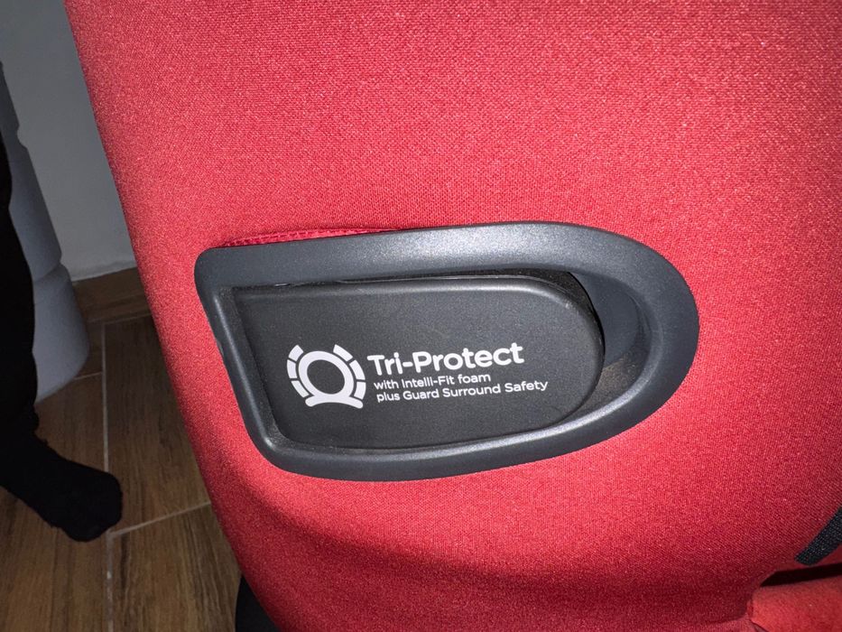 Scaun masinaJoie 360i spin cu picior in podea