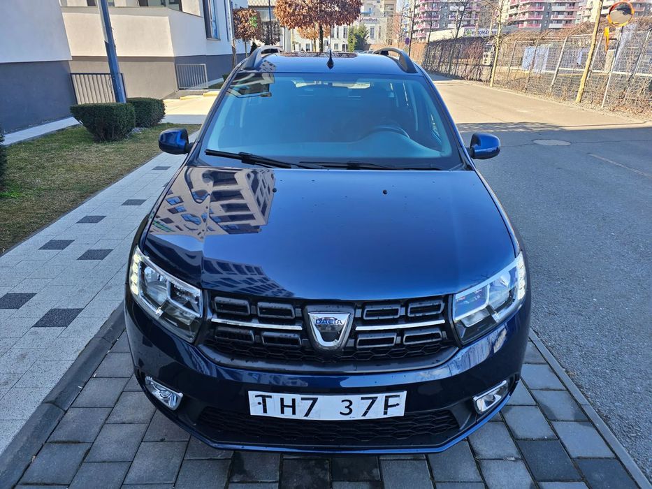 Dacia Logan Unic proprietar. Gpl de fabrica/Navi/Camera mers inapoi