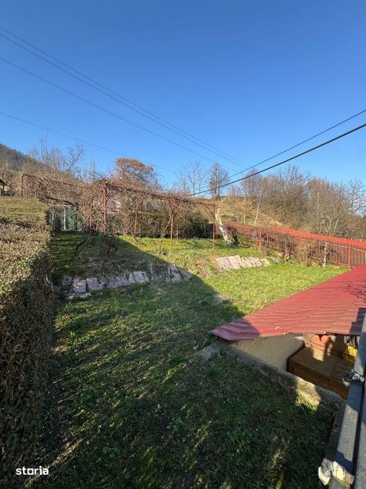Vila 336 mp utili, garaj 2 masini, teren 380 mp, zona Grivitei