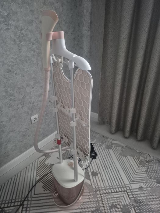 Продам отпариватель Philips