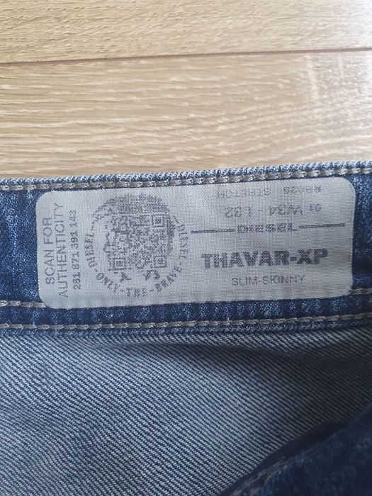 Blugi barbati Diesel