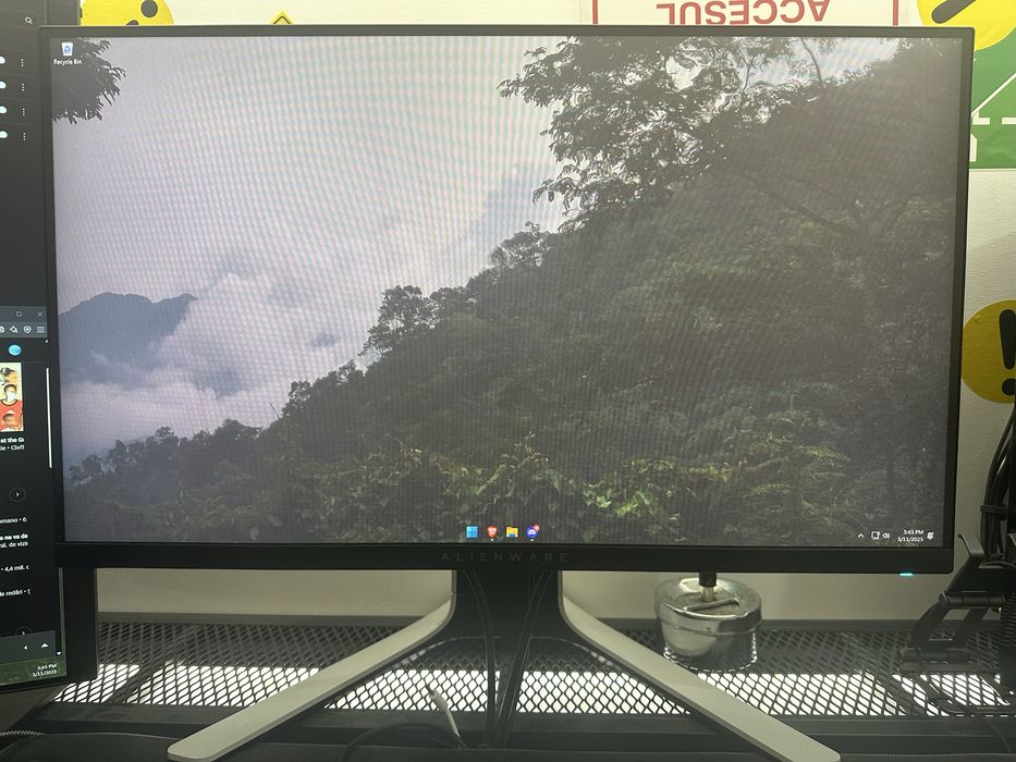 Monitor Gaming Alienware AW2720HF 27” 240Hz IPS Full HD G-Sync | Stare foarte bună