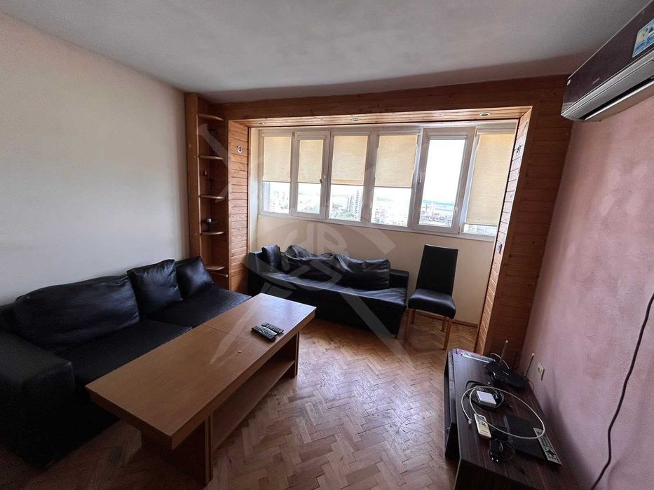 Дава се под наем Тристаен апартамент в Бургас, Славейков - 60 кв.м за 373.83 € - Снимка #5