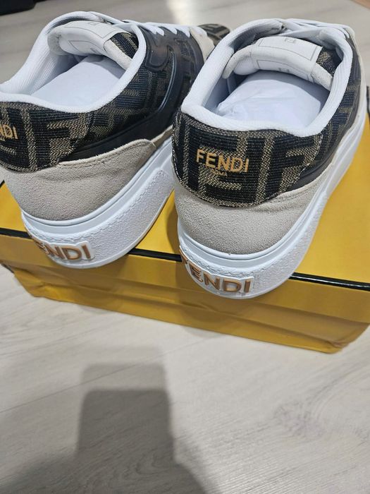 Обувки Fendi Sneakers