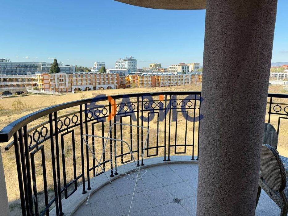 Продава се Тристаен апартамент в к.к. Слънчев бряг - 90 кв.м за 1026 €/кв.м - Снимка #9