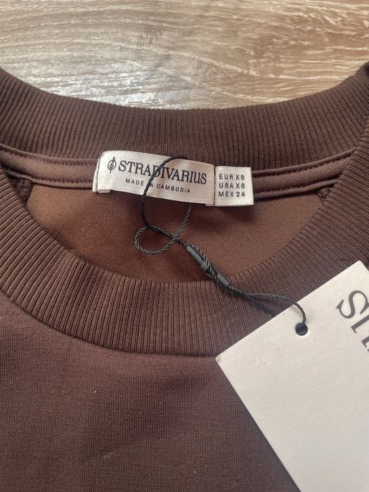 Чисто нова блуза от Stradivarius