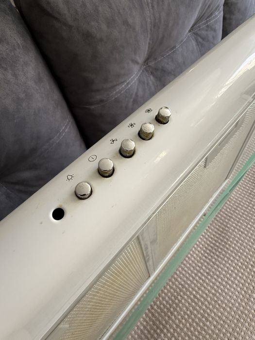 Вытежка для кухни