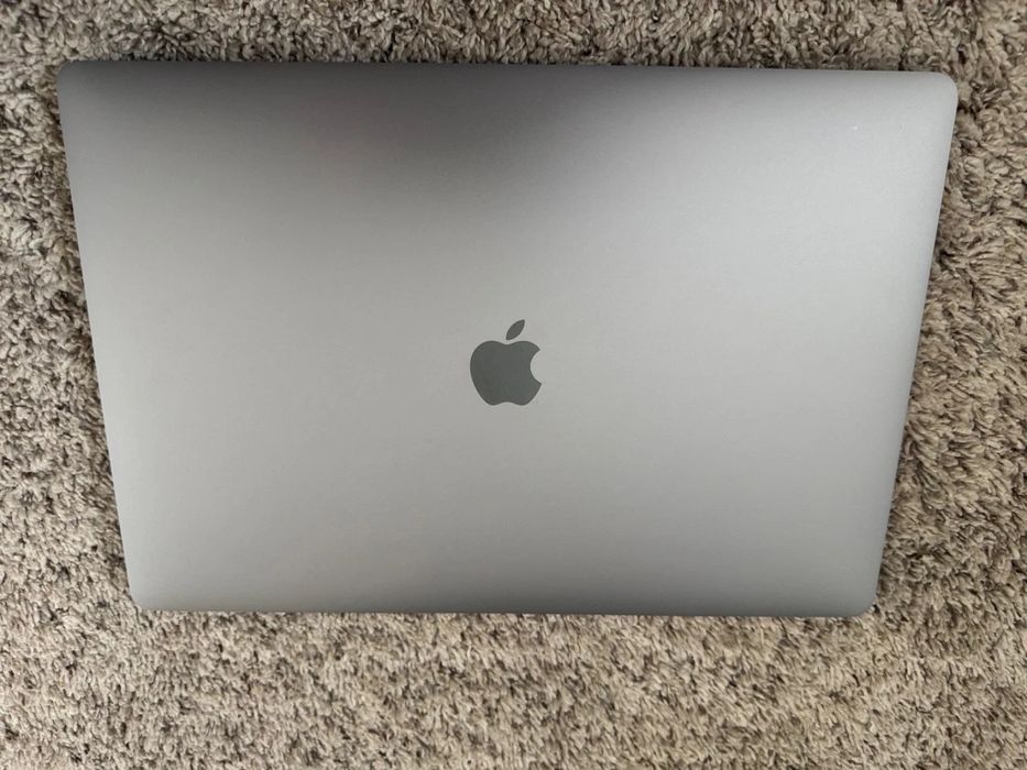 Macbook Pro 2019 16inch