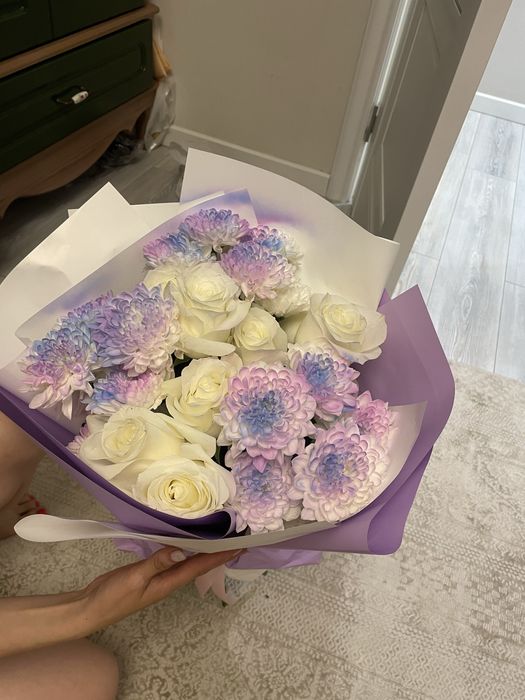 Цветы свежие 17 шт