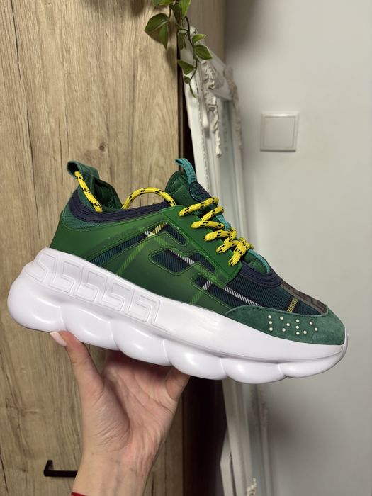 Versace Chain Reaction