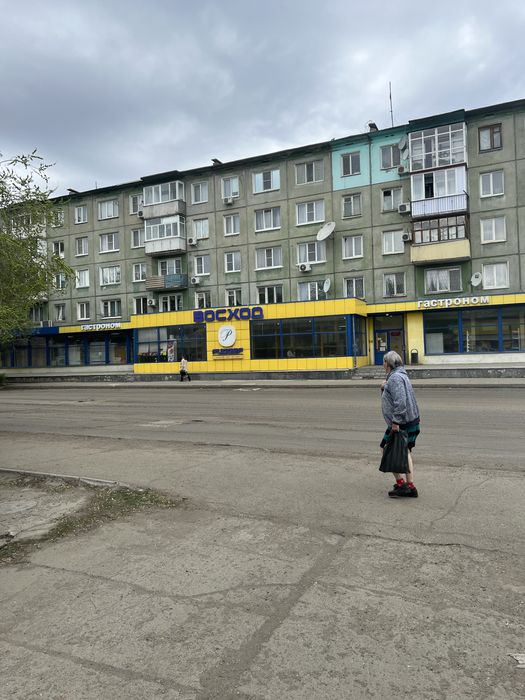 Носилки деревянные .Носилки пластиковые