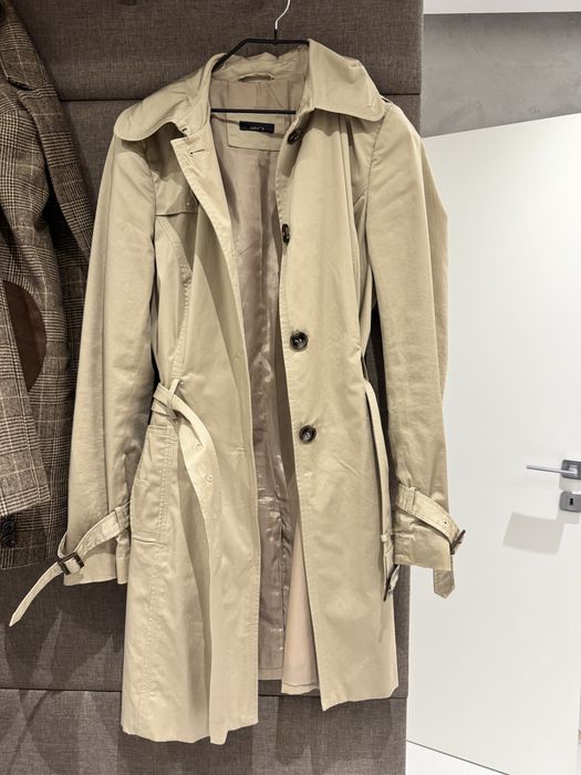 Дамски бежов тренчкот / шлифер