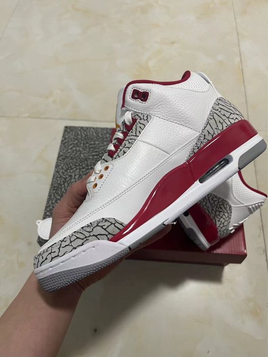 Air Jordan 3 Retro "Cardinal Red"