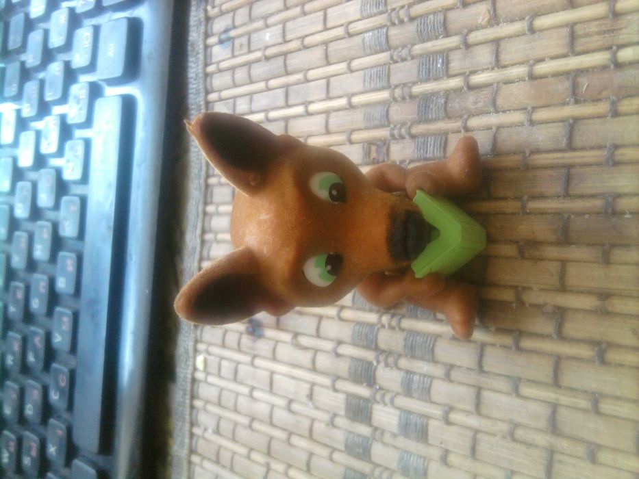 Продам мини  Мишку с книгой.