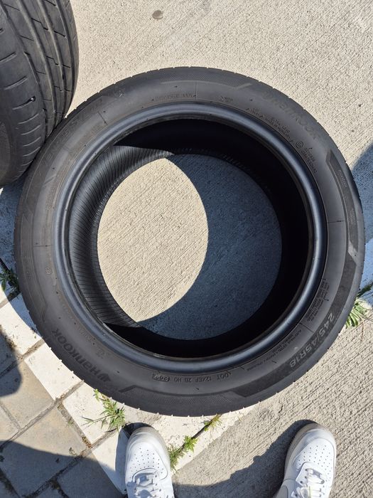 Anvelope vara 245/45/r18 HANKOOK Ventus S1 Evo 3 Steluta BMW DOT 2024
2 Buc