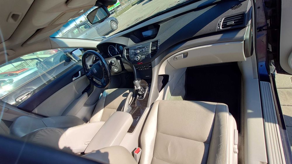 Honda accord 8 2.2 idtec