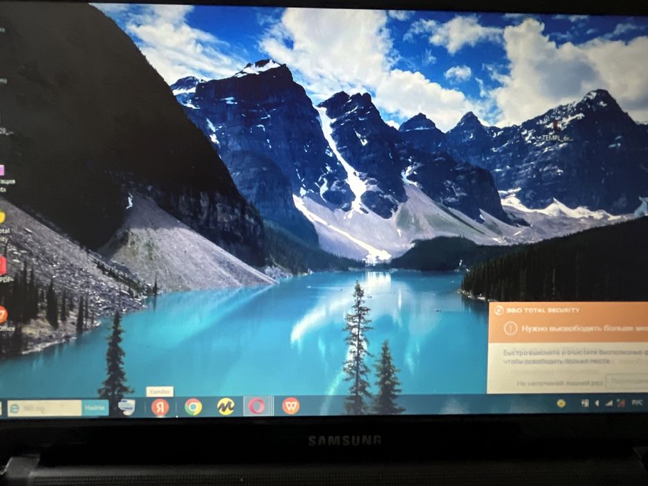 Ноутбук Samsung б/у