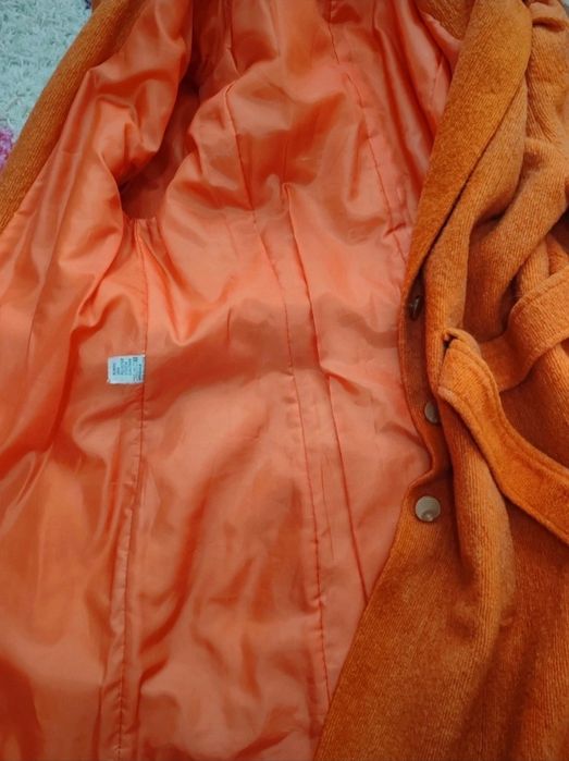 Palton mărimea XL