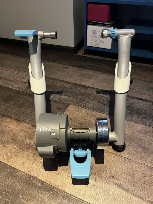 Tacx flow велотренажор
