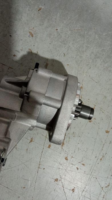 Electromotor tractor fiat 411.415 pe 12v 2 prinderi 9 dinti 850 lei