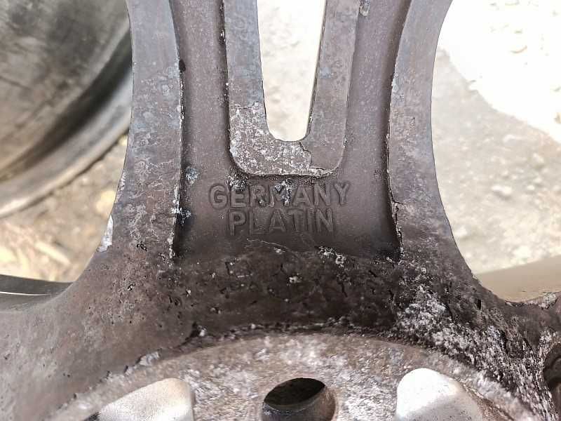 Продам оригинальные легкосплавные диски "Platin"