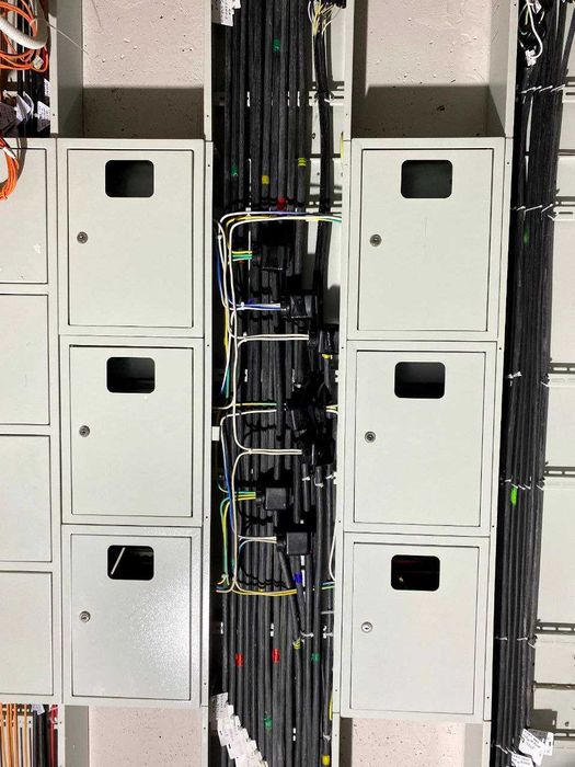 Premium Elektrik xizmatlari | PROFESSIONAL