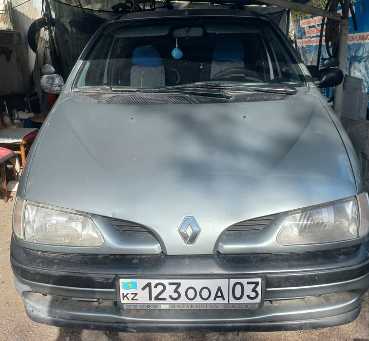 Продам Renault Megane 1997 год