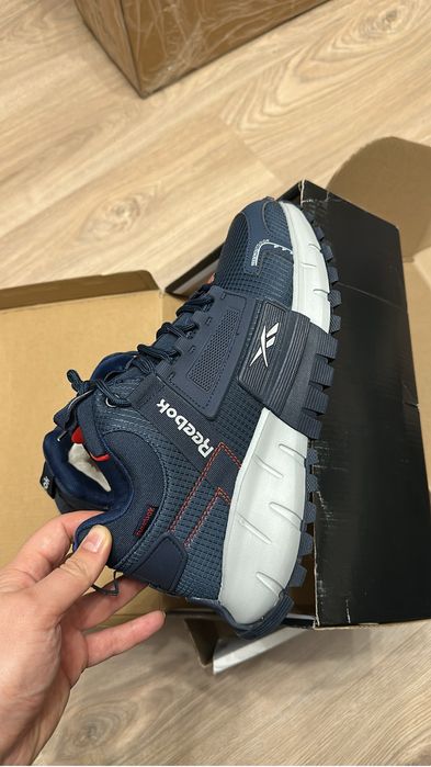 Оптом кроссовки продам найк адидас