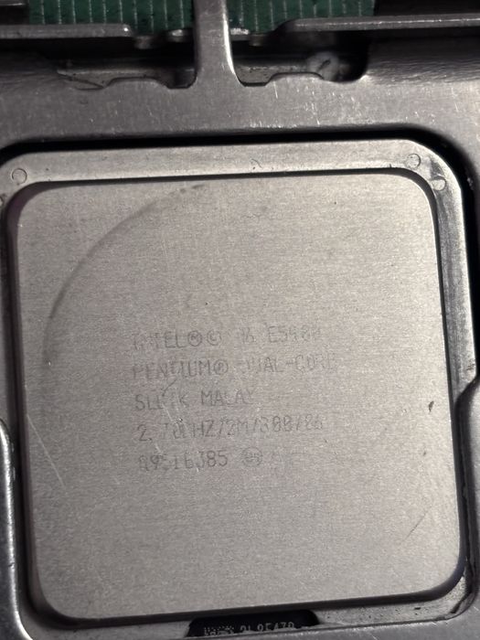 Материнская плата