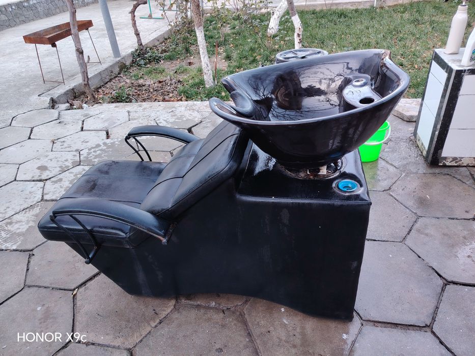 Продаётся раковина в хорошем состоянии!