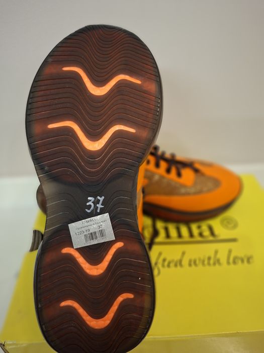 Обувки GABINA чисто нови