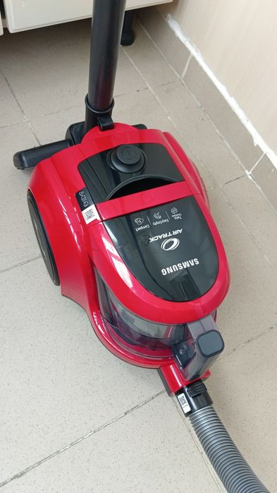 Пылесос Samsung 16000w