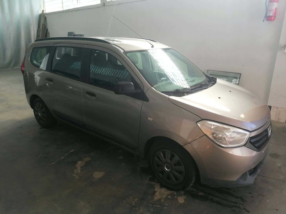 DACIA Lodgy 2014 — imagine 2
