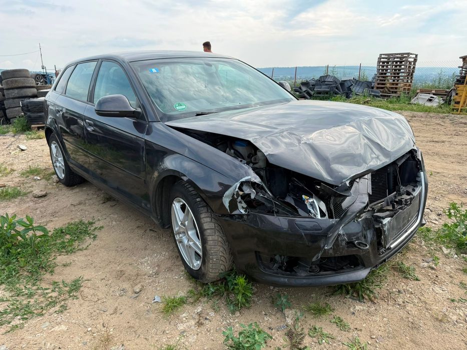 Dezmembrari Dezmembrez Audi a3 facelift 2010 gri lz7l 1.8 tfsi CDAA DSG LSS volan stanga