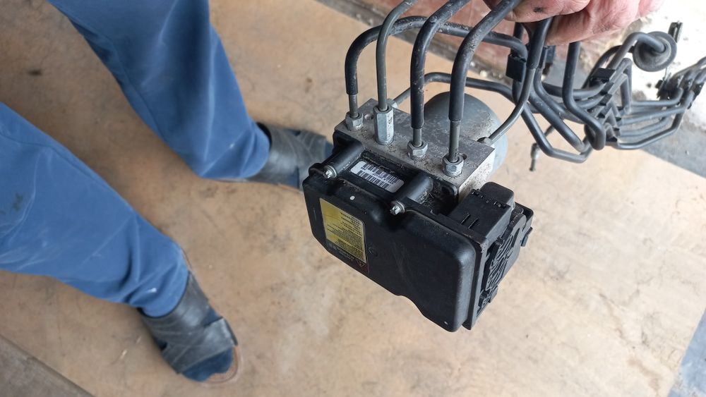 Запчасти тойота камри