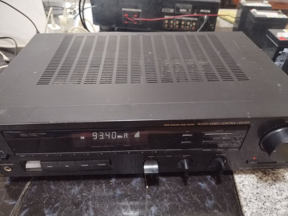 Amplituner Sony str-av270x stereo