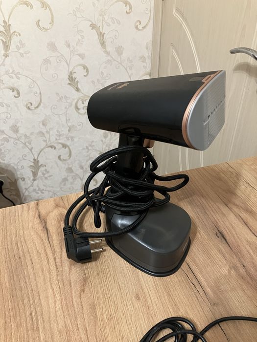 Продам отпариватель фирмы браун