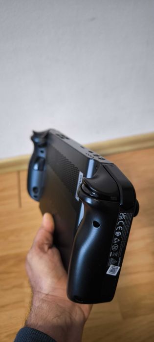 Consola/MiniPc/PC Gamming Windows 11 - Lenovo Legion Go Ryzen Z1 Extreme 512/16GB+[CADOU]