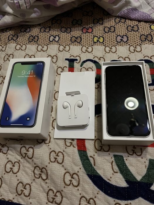iPhone X торг отличное состояние