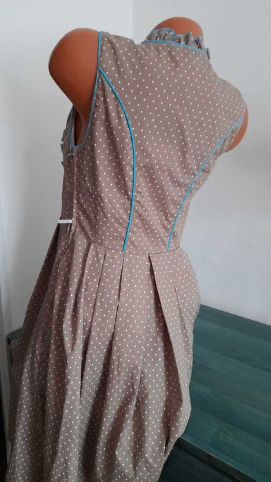 Rochie dama deosebita „Esmara”