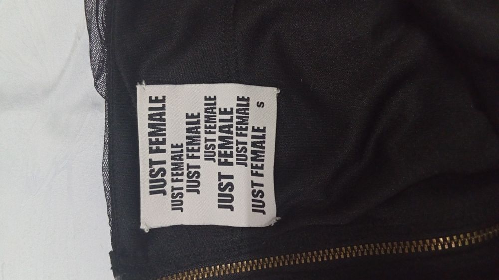 Черна тюлена рокля, р-р S