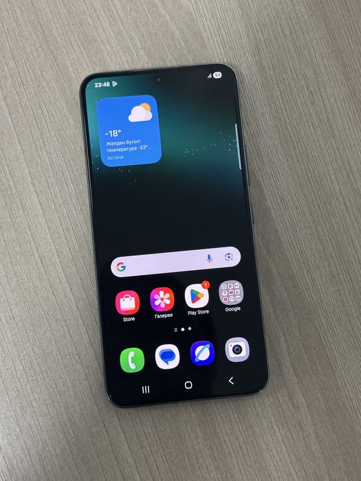 Samsung s22 в идеальном состоянии