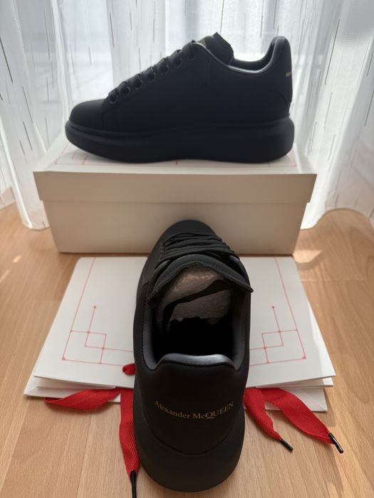 Adidasi Alexander McQueen Black
