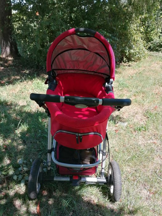 Бебешка количка Quinny