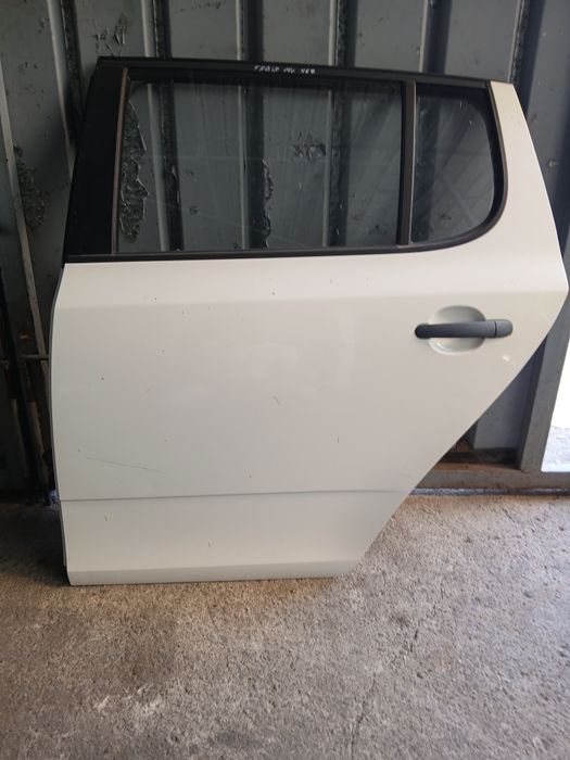 Задна лява врата Skoda Fabia