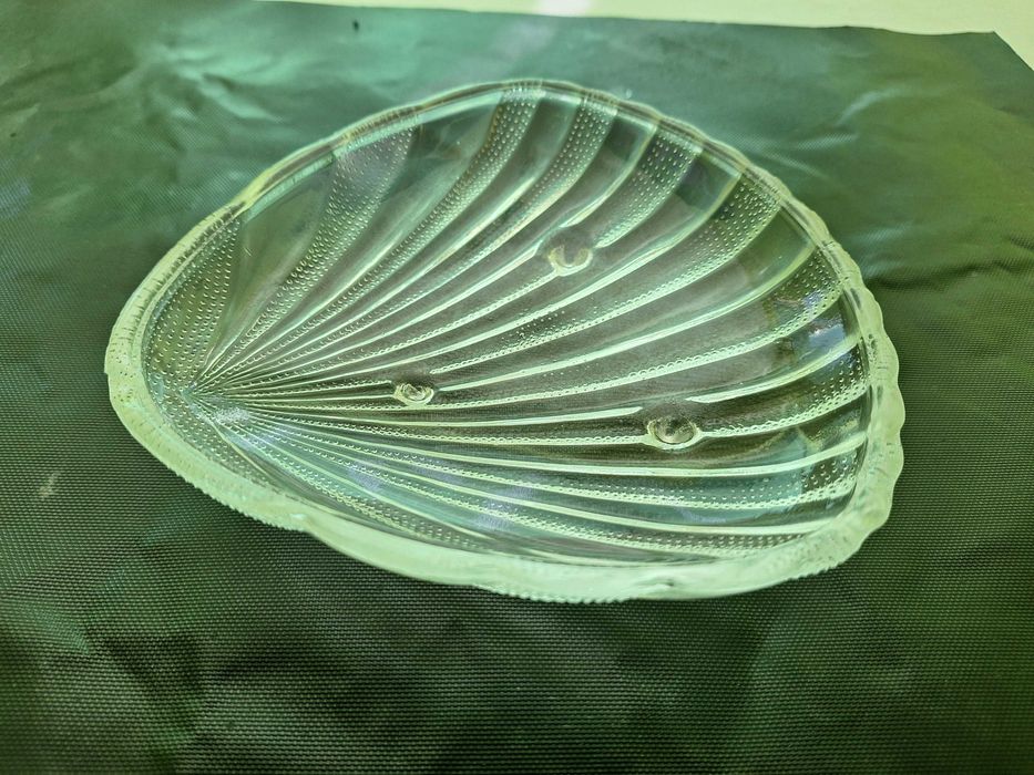 Кристални съдове и дуралексов сервиз за чай оригинален