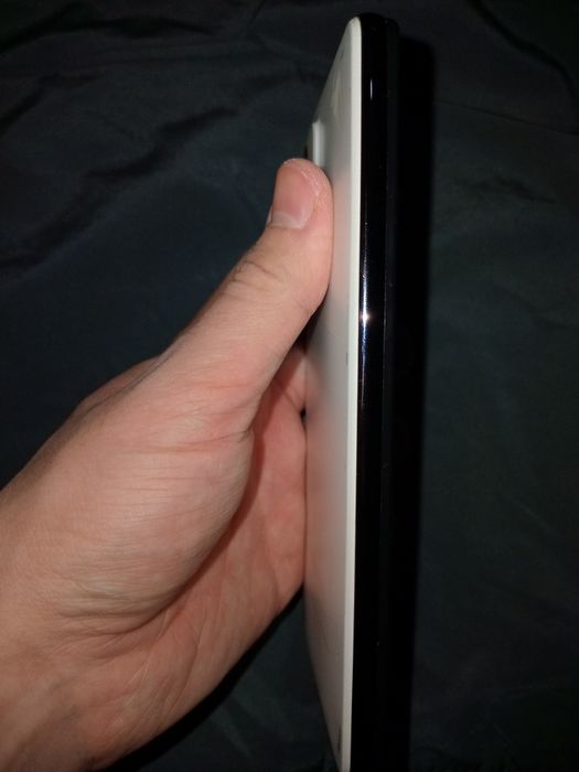 Samsung a52 5G 8/256 GB  Aybi ekran!! 500.000 som